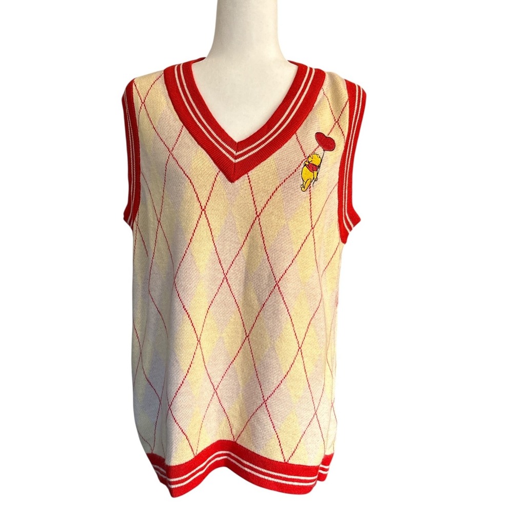 Disney x Her Universe Winnie the Pooh Sweater‎ Vest Argyle Yellow Red Heart M